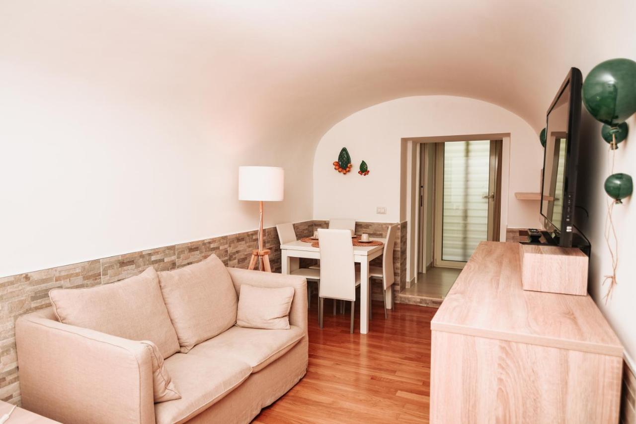 Casali - Apulian Charming Apartment Bari Eksteriør billede
